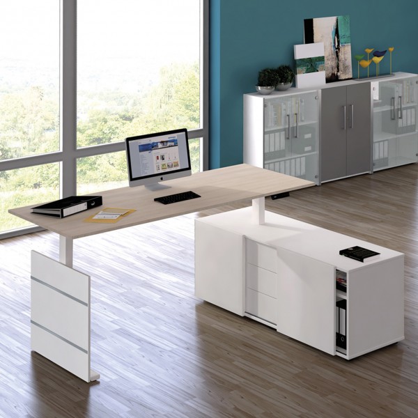 Elektrisch-hoehenverstellbarer-Schreibtisch-mit-Sideboard-Dekor-Ahorn